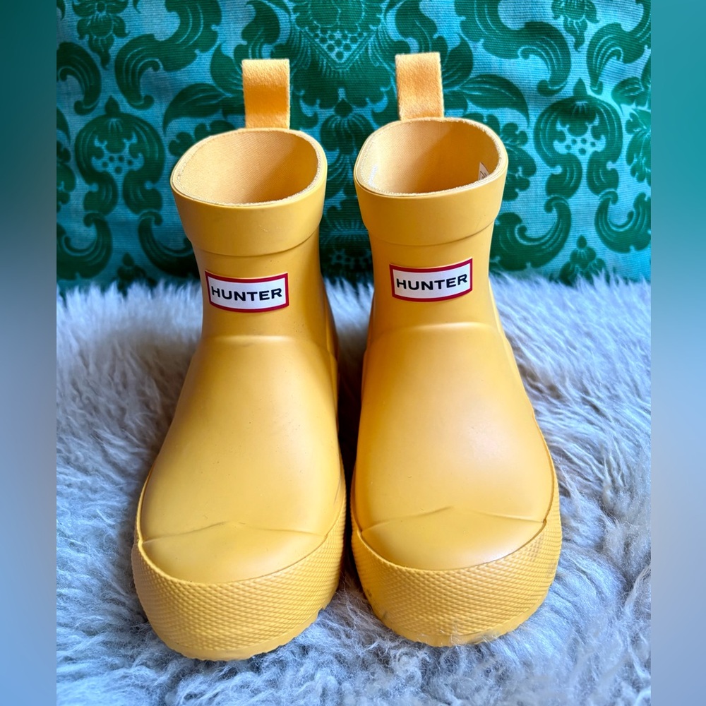 Hunter Kids Bright Yellow Rain Boots
